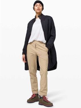 Lululemon Your True Trouser 7/8 Pant - Trench (Beige) size 6